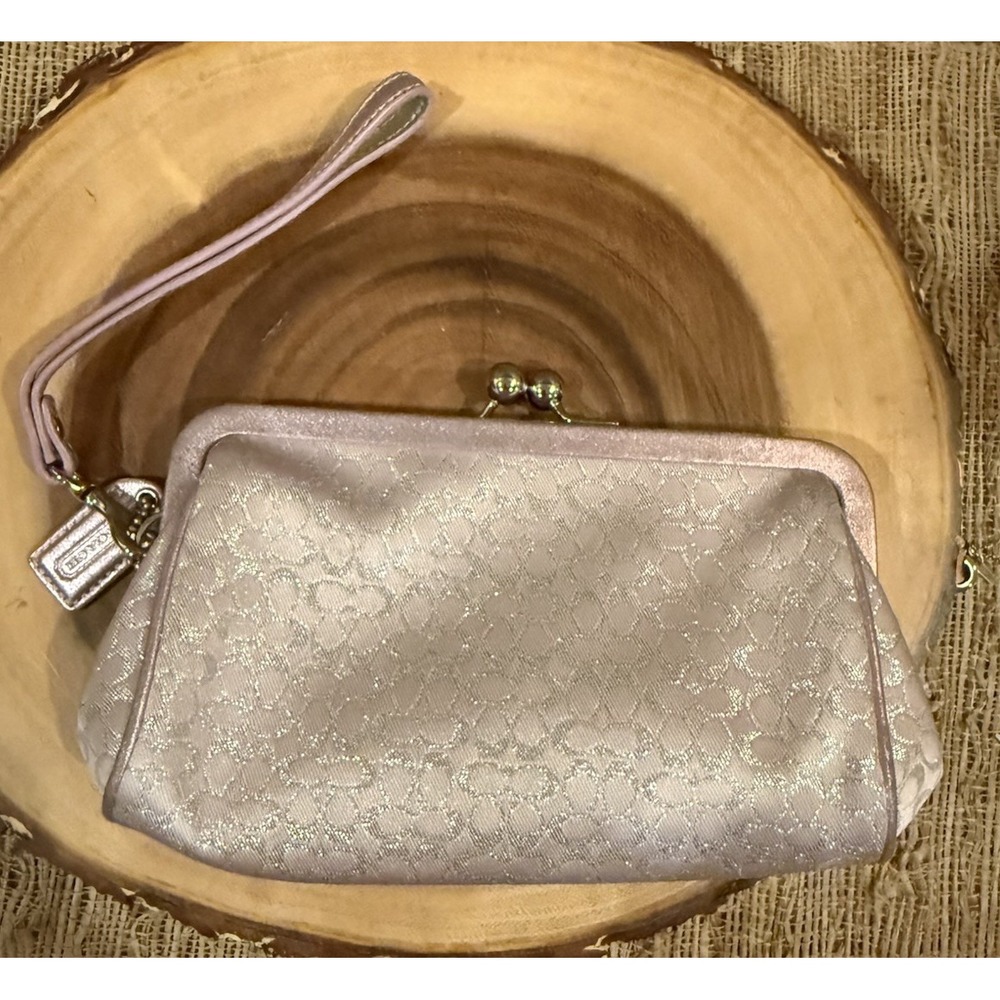 Vintage Coach Mini C Jacquard Kiss Lock Lurex Lavender Silver Wristlet Clutch